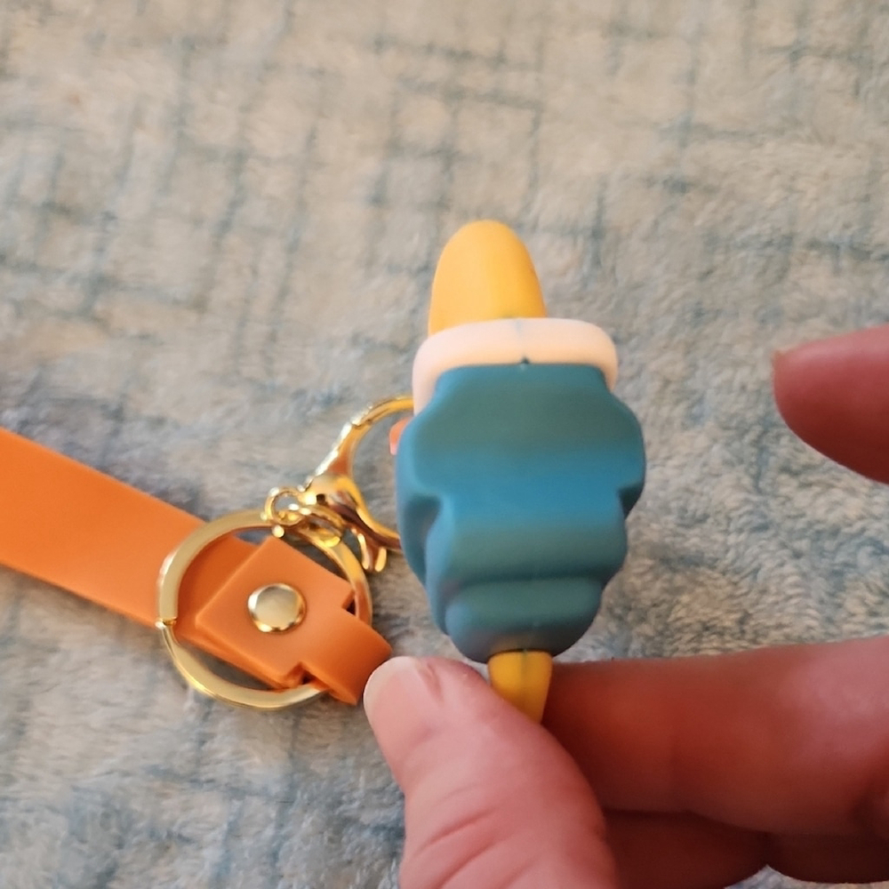 Jerry on a Moon Keychain Yellow and Blue - Picture 6 of 7